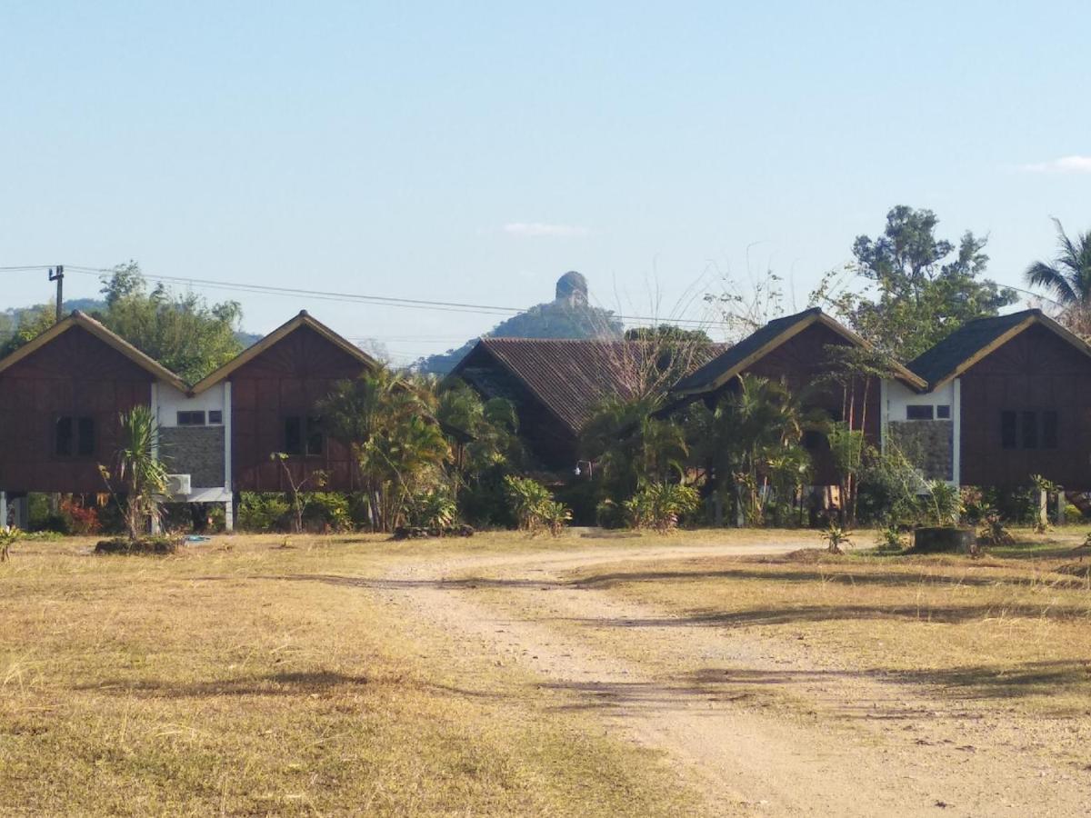 Sainamhai Resort Ban Namsanam Exteriör bild